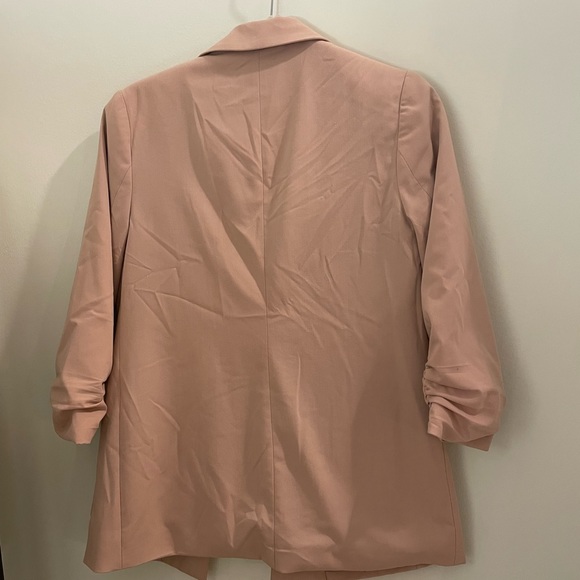 Tan work or play blazer size small - Picture 3 of 4